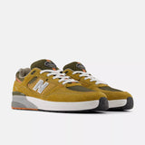 NB Numeric Andrew Reynolds 933 MNO